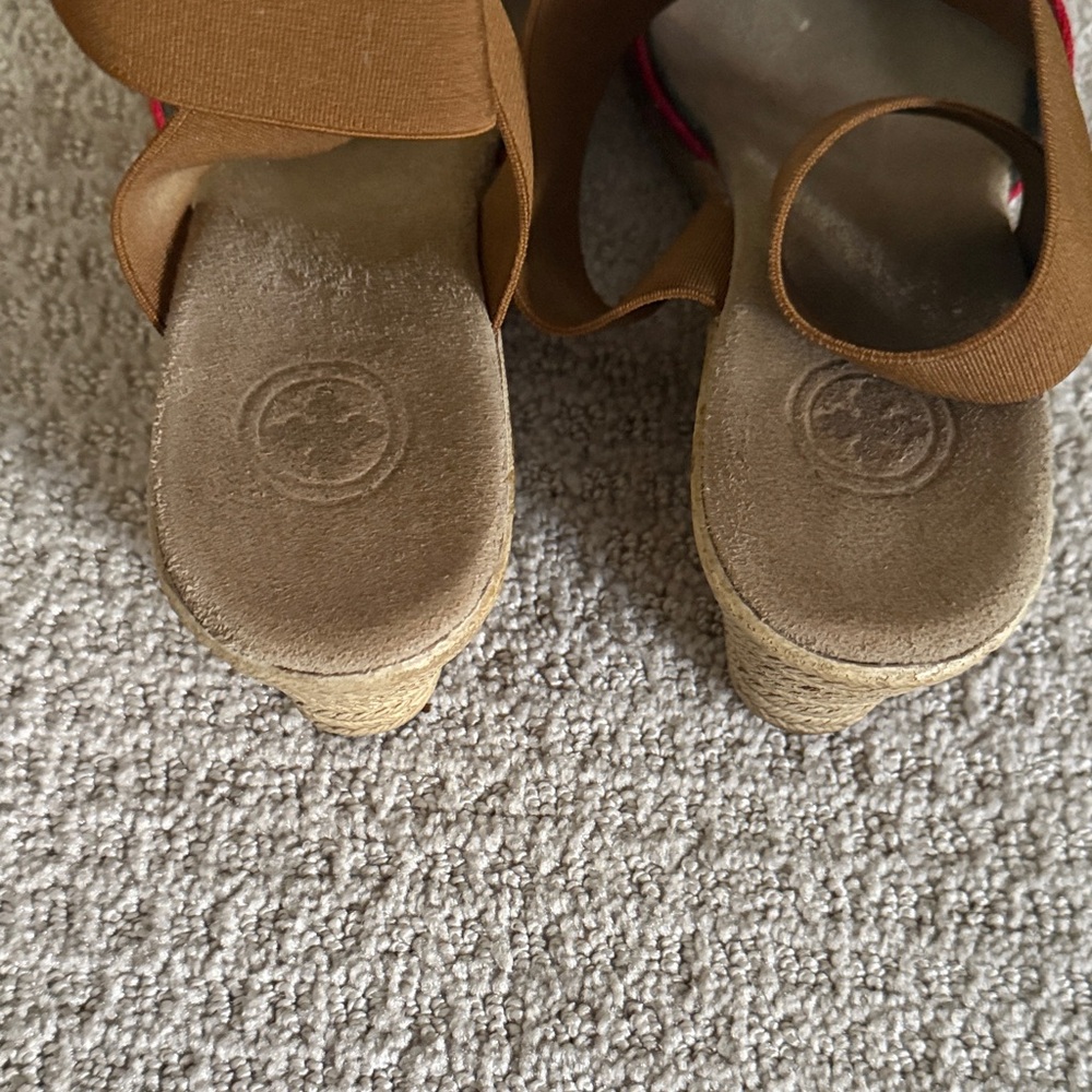 Charleston Shoe Company Heels - Picture 7 of 8